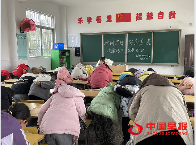 1732497679832009.png 1.png