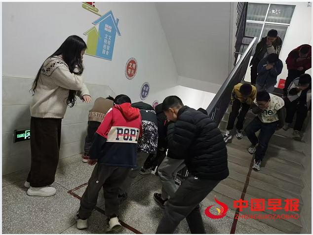 1732497693792341.png 2.png