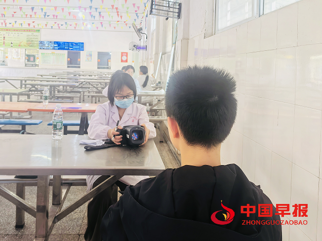 1744795694210569.png 1.png