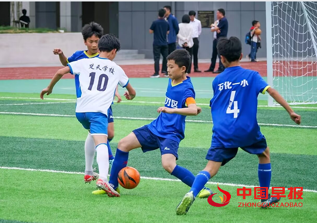 1745812708133504.png 6精彩瞬间.png