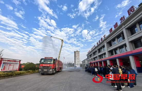 1764033742862669.png 2.png